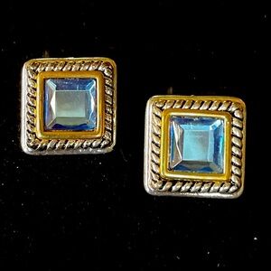 Blue Square earrings - Rope design trim - Silvertone